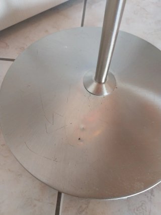Lampada da terra con luce orientabile