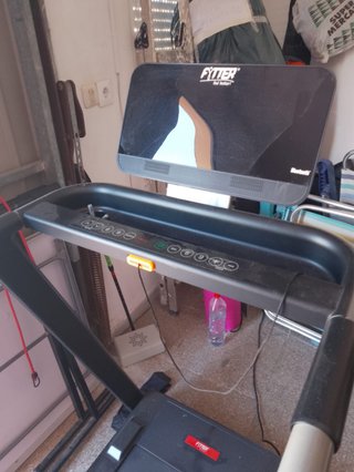 Cinta de correr Fytter RU-4XR Roja