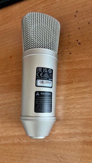 Micrófono Behringer B1 + Cable XLR