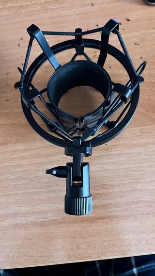Micrófono Behringer B1 + Cable XLR