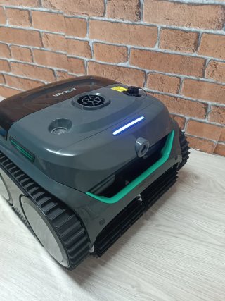 Robot Limpiafondos Piscina Inteligente