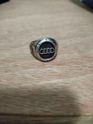 OFERTA!!! Anillo Plata marca Audi. PRECIO HABLABLE