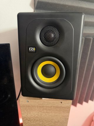 PACK! Mesa DJ Denon DJ + Altavoces + Auriculares