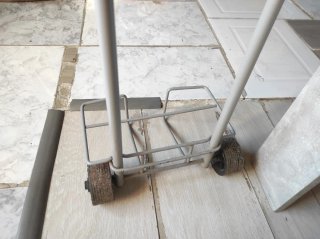 Mini carro armazón gris