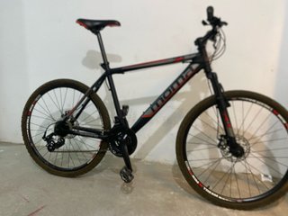 Bicicleta de montaña MOMA GTT 3.0