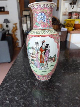 Jarrón chino decorado