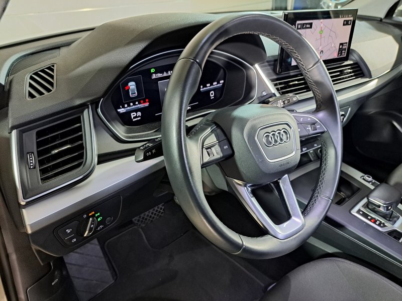 Audi Q5 2023, foto 6