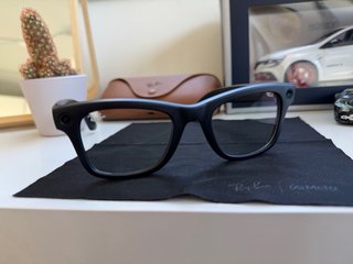 Ray-Ban Meta Wayfarer Gen 1 Transitions