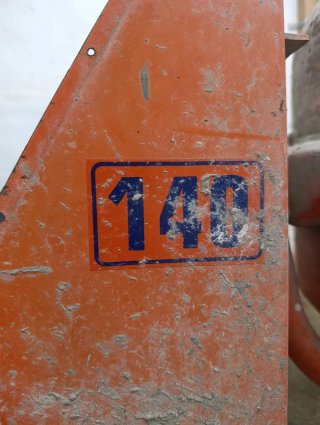 Hormigonera Irbal 140