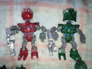 4 Figuras Lego Bionicle