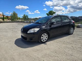 Toyota Auris 2010