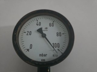 Manómetro WIKA 0-100 mbar vintage