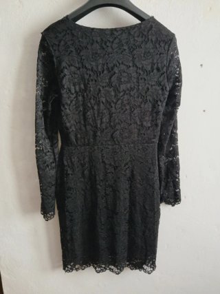 Vestito in pizzo nero taglia M "Piazza Italia"
