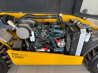 Manipulador Eurotrac TH25.6 Turbo