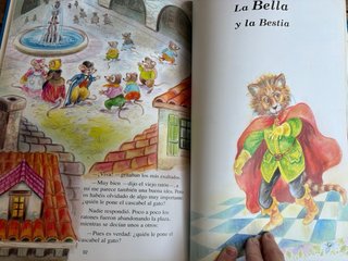 Libro de cuentos de animales famosos