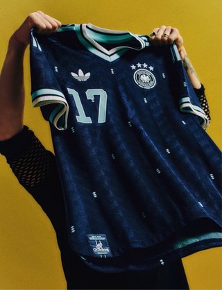 Camiseta Fútbol Selecciones, equipos..