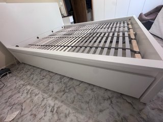 Estructura cama IKEA MALM con somier y cajones