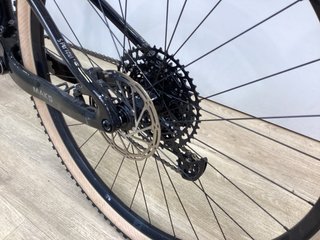 Bicicleta Montaña Mako Full Carbono 2025