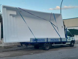 Piscina de poliéster blanca o azul