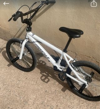 Bicicleta BMX Freestyle Blanca