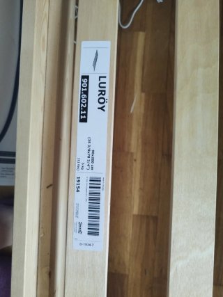 Estructura  de cama IKEA 90x200 con somier