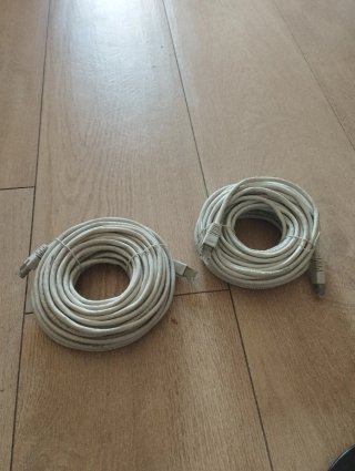 2 Cables de Red Ethernet Blancos