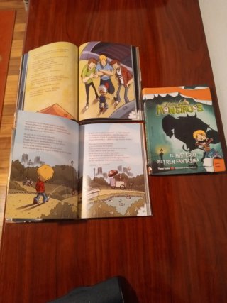 3 LIBROS TODOS MIS MONSTRUOS