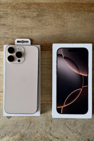 iPhone 16 Pro Max Dorado