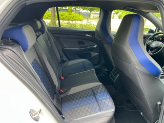 Volkswagen Golf 2025