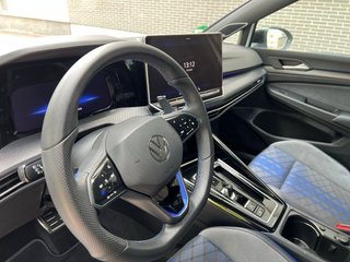 Volkswagen Golf 2025