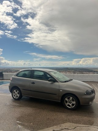 SEAT Ibiza 2003