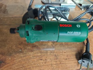 Bosch POF 500 A Fresatrice + Accessori
