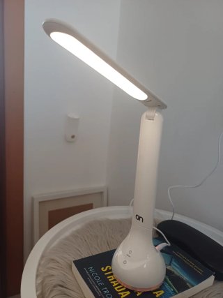 Lampada da tavolo LED bianca