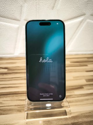 iPhone 16 256GB Verde