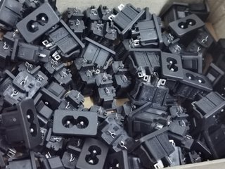Presa C8 a Pannello 2.5A 250VAC