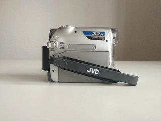Videocámara JVC GR-D340E Plata