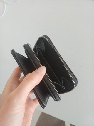 Portafoglio Stradivarius nero effetto coccodrillo