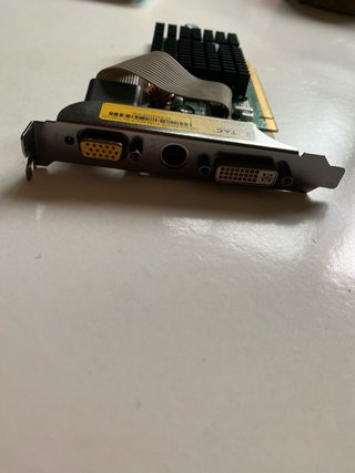 Tarjeta Gráfica PC. ATI RADEON X550. ZOTAC