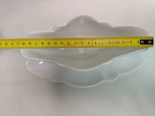 Salsera con plato de porcelana