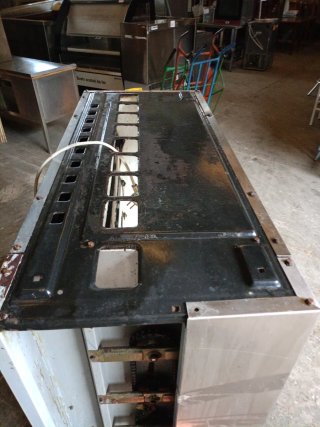 Asador de pollos a gas (butano)