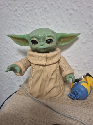 Figura Yoda Bebé Star Wars