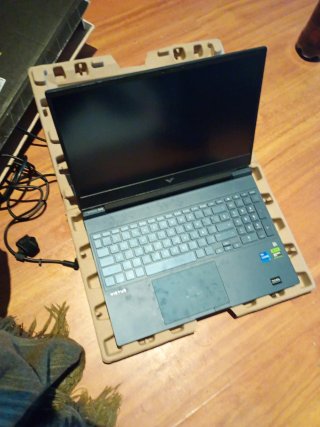 HP Victus i7 - Formatear