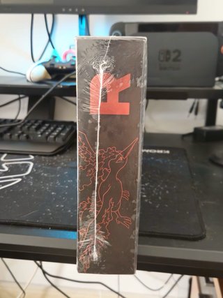 Colección Premium Moltres Ex Team Rocket
