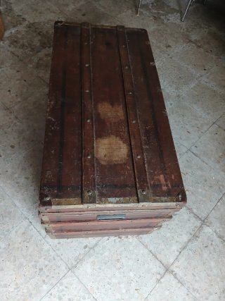 Baúl antiguo madera