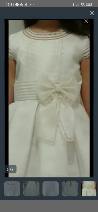 Vestido de Comunión Blanco roto.
