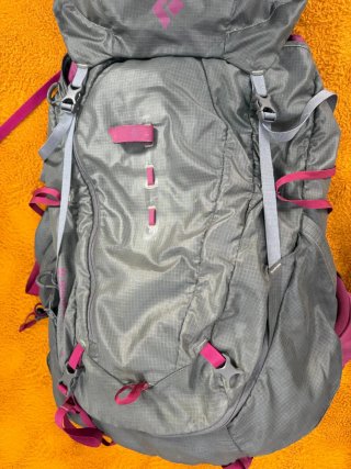 Mochila Black Diamond Montaña 60L "mujer"