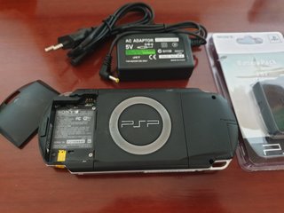 SONY PSP 1000 Nero + Batteria + Caricatore