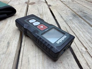 MEDIDOR LASER METABO LD30