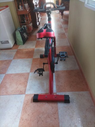 Bicicleta Spinning Roja