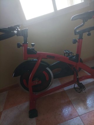 Bicicleta Spinning Roja